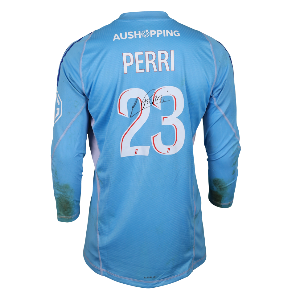 Lucas Perri Olympique Lyonnais forması