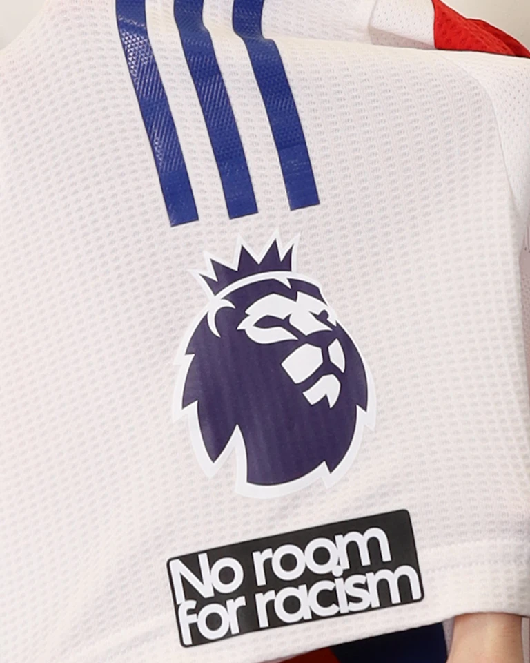 Oleksandr Zinchenko Arsenal shirt