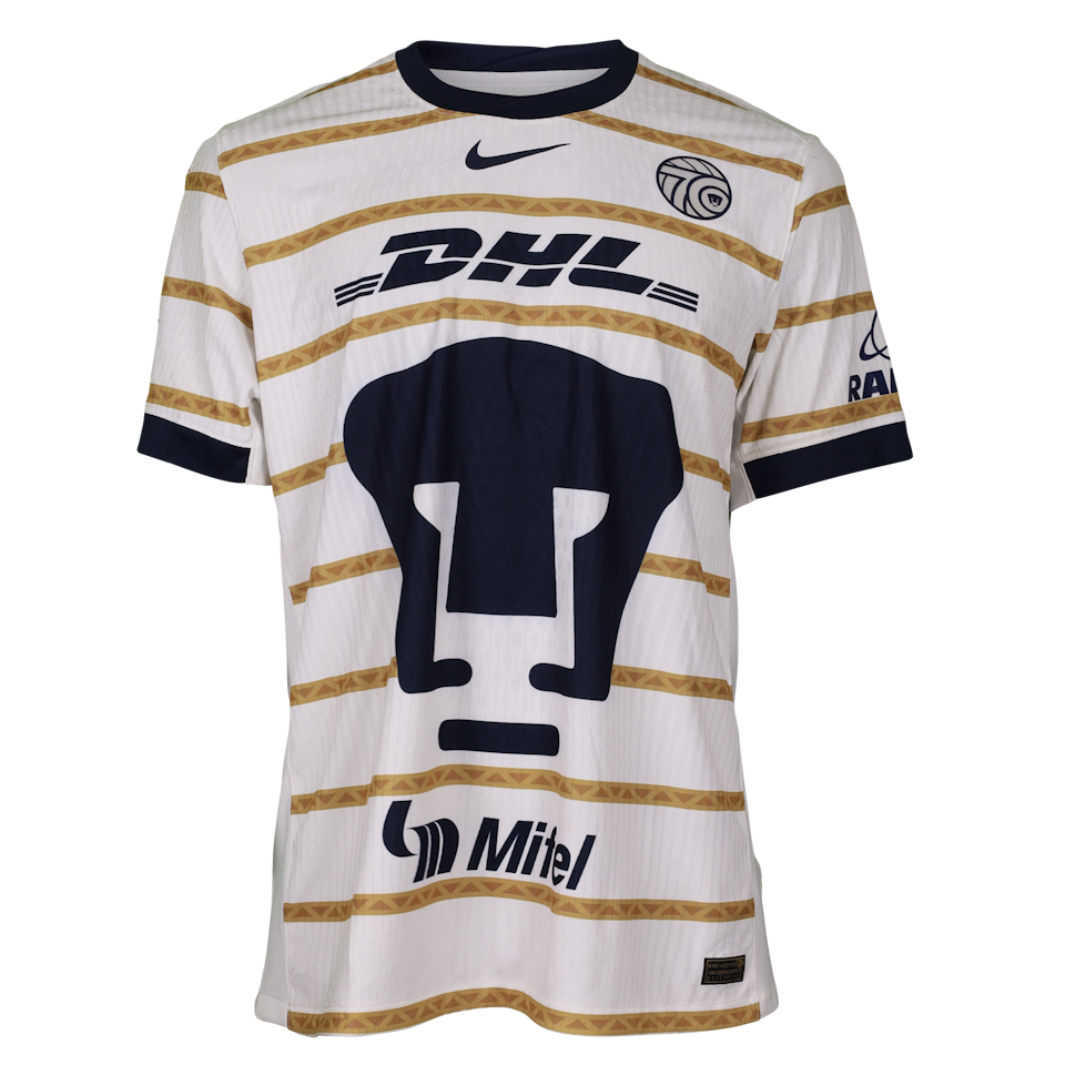 Guillermo Martinez Ayala Pumas shirt