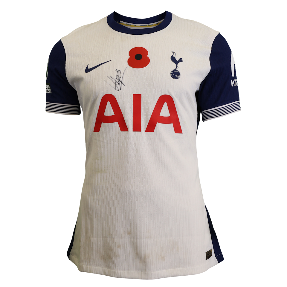 Tottenham Hotspur 팀의 Iyenoma Destiny Udogie 셔츠