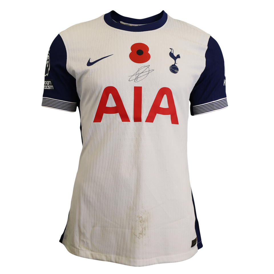 Dominic Solanke Tottenham Hotspur のシャツ