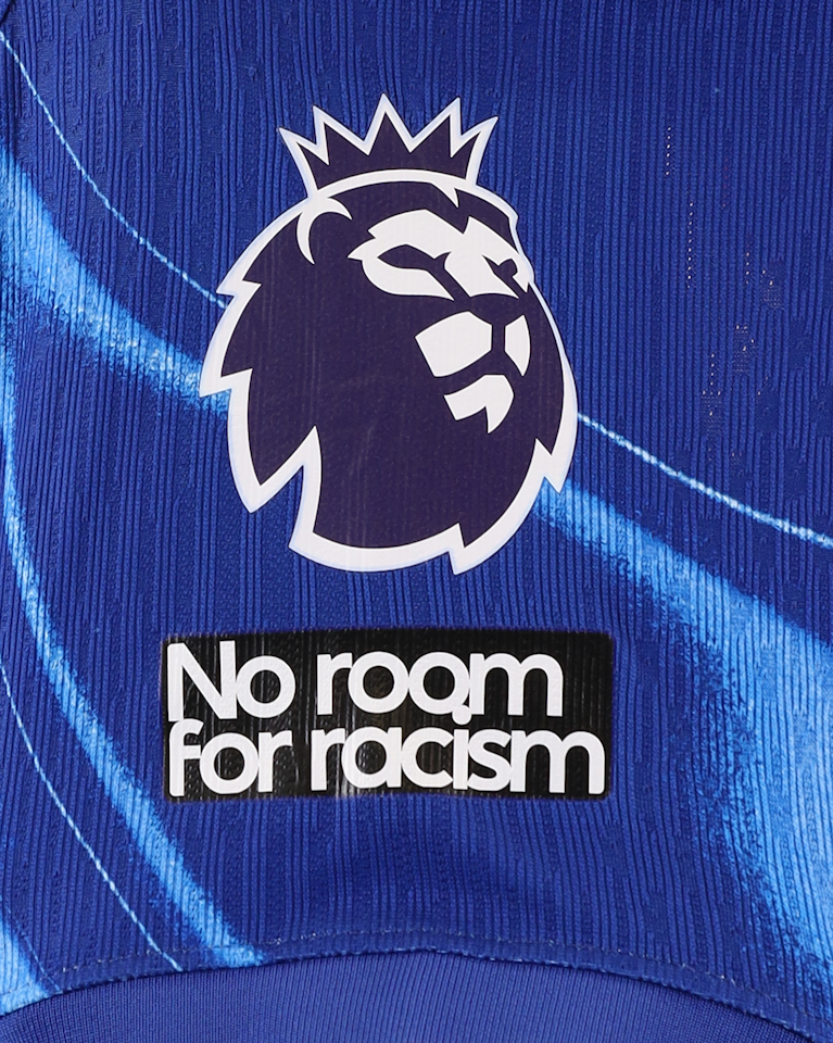 Roméo Lavia Chelsea shirt