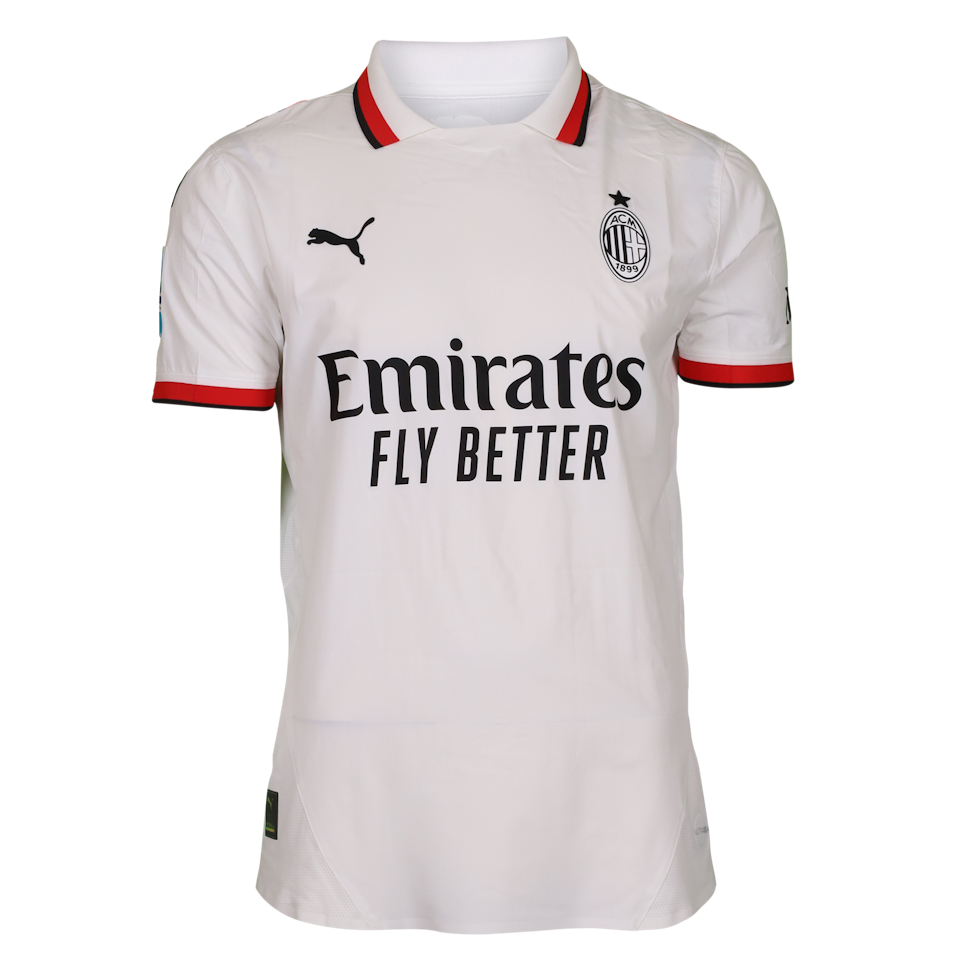 Yunus Musah AC Milan shirt