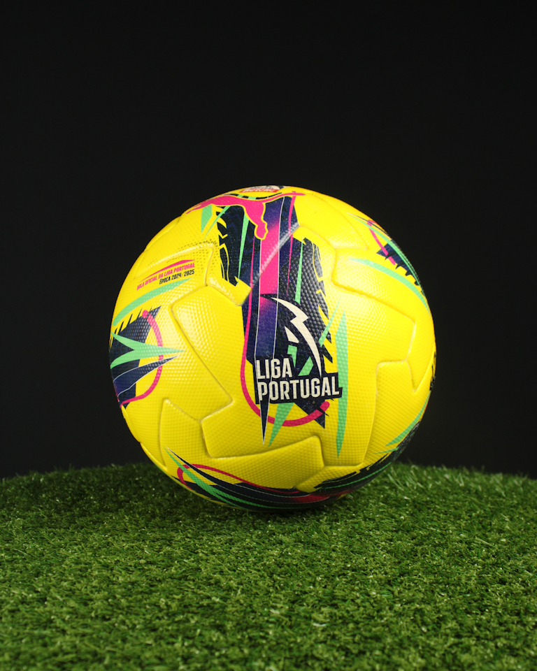 Match Scored Ball `28 - Pepê (FC Porto vs. Estoril Praia)