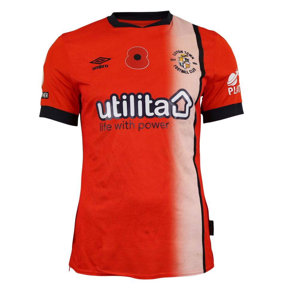 Amari'i Bell Luton Town shirt