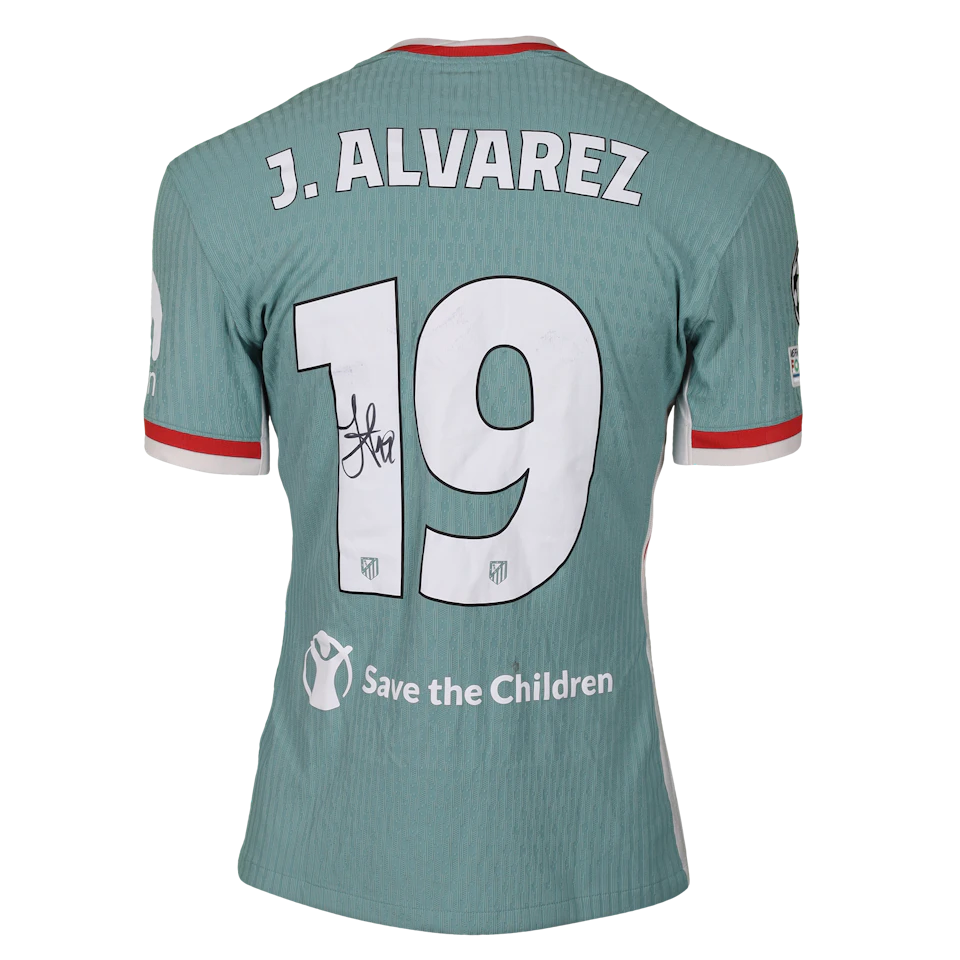 Julián Alvarez Atlético de Madrid camisa.