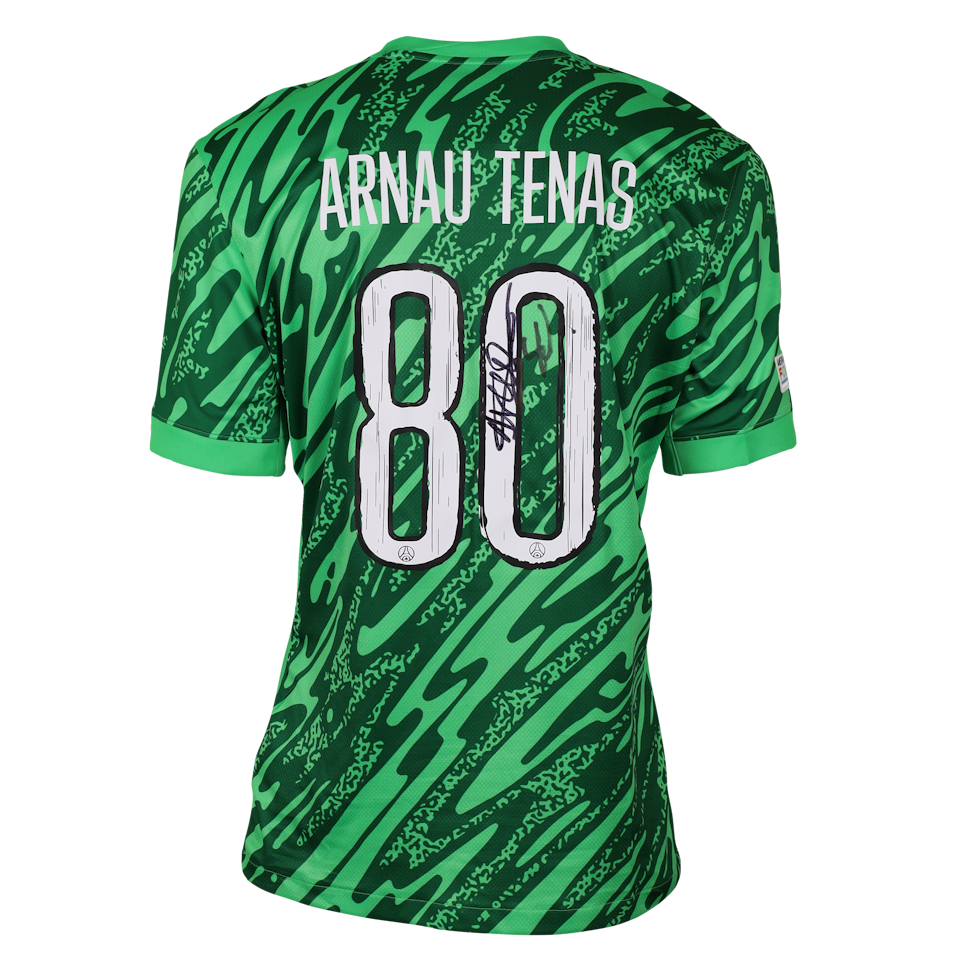 Arnau Tenas Ureña Paris Saint-Germain forması