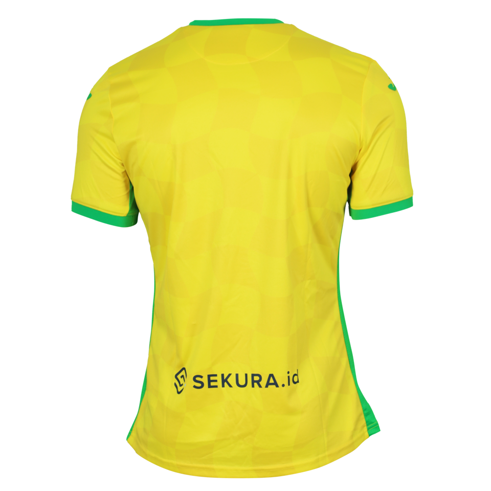Squad Signed Shirt - 4