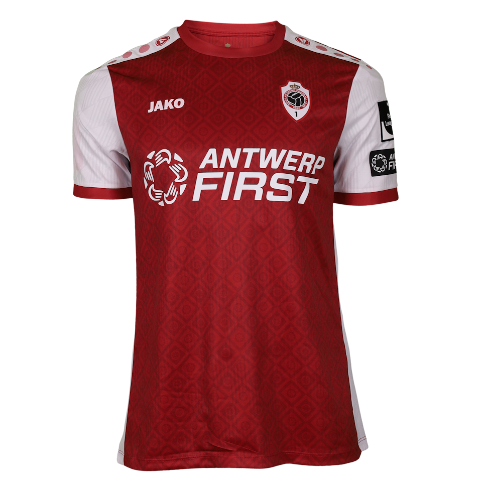 Victor Udoh Royal Antwerp FC shirt