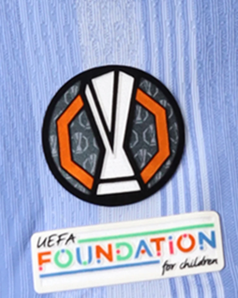 来自Tottenham Hotspur的Brennan Johnson球衣