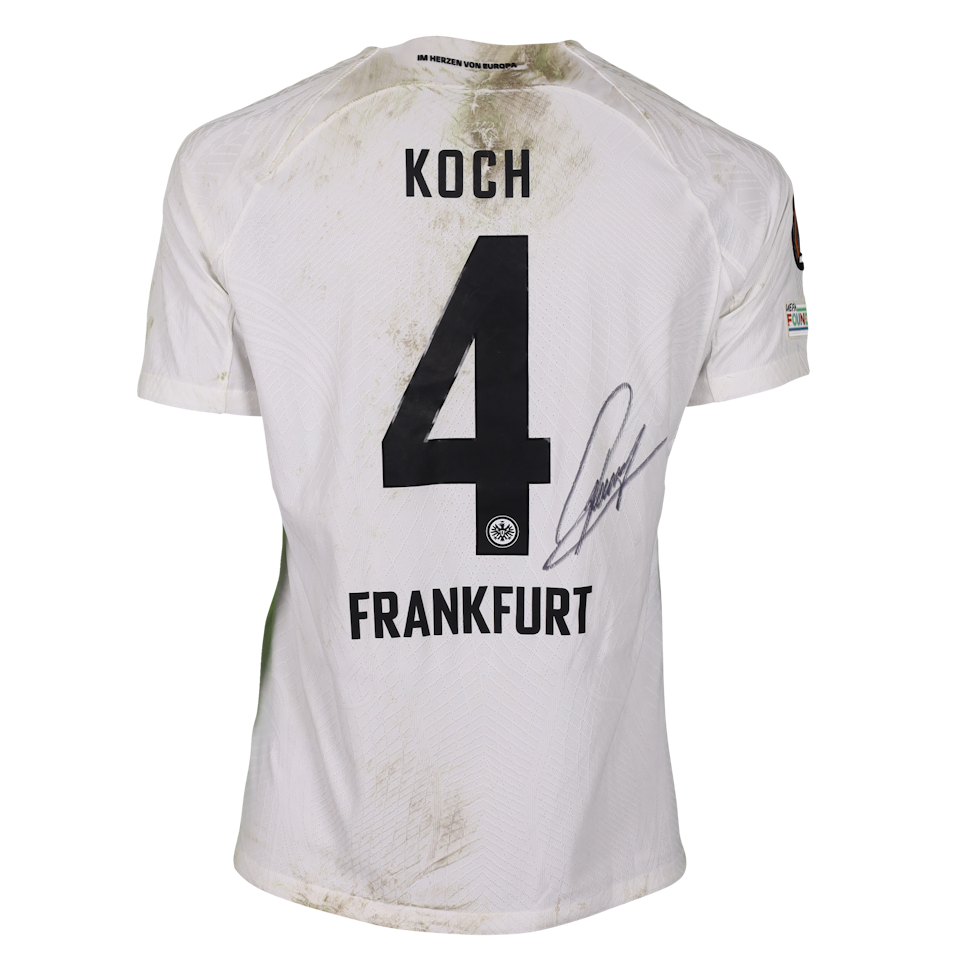 Robin Koch Eintracht Frankfurt shirt