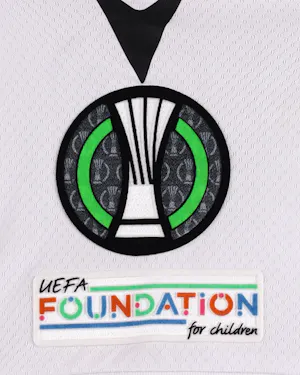 Manu Silva Vitória SC shirt