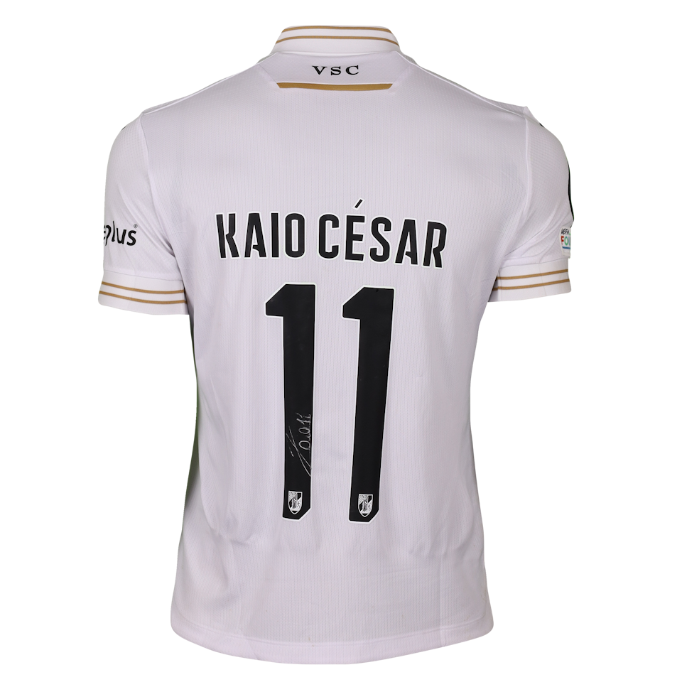 Kaio César Andrade Lima Vitória SC shirt