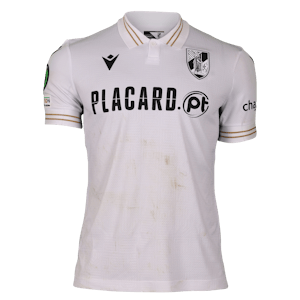 Kaio César Andrade Lima Vitória SC shirt