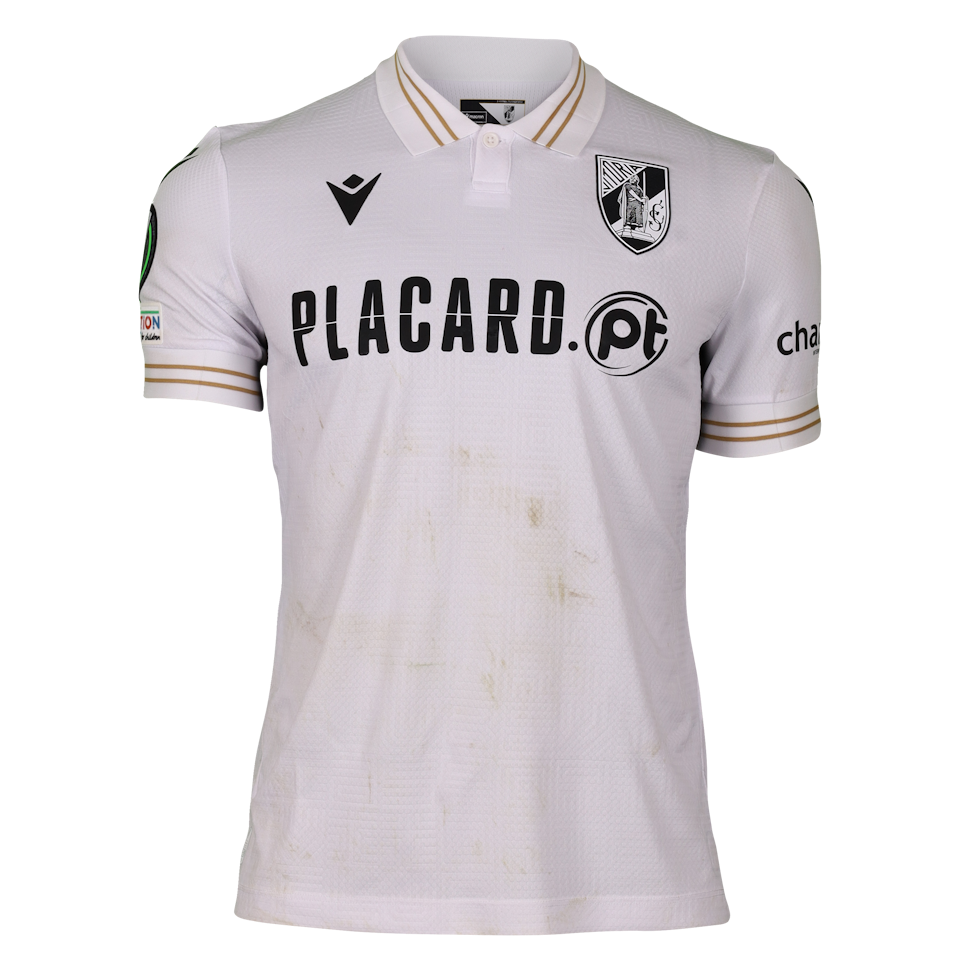 Kaio César Andrade Lima Vitória SC shirt