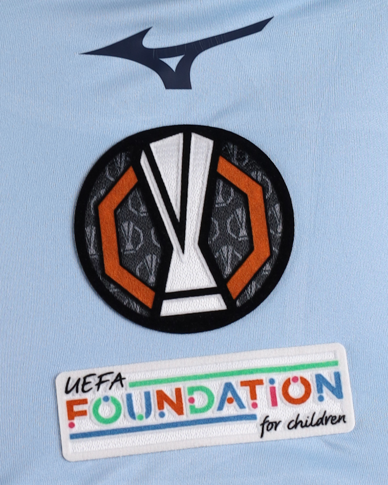 Manuel Lazzari Lazio shirt