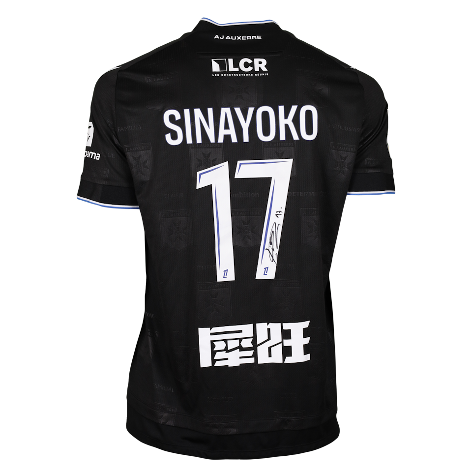 Lassine Sinayoko AJ Auxerre shirt