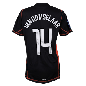 Daphne van Domselaar Arsenal WFC shirt