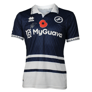Casper De Norre Millwall shirt