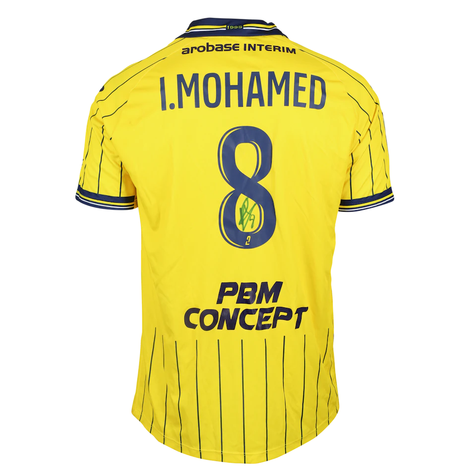 来自Pau FC的Iyad Mohamed球衣