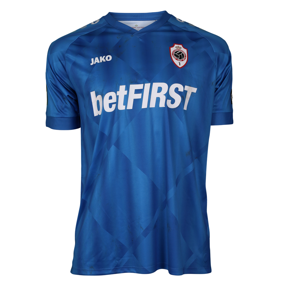 Senne Lammens Royal Antwerp FC shirt