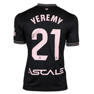 Yeremy Pino Villarreal CF shirt
