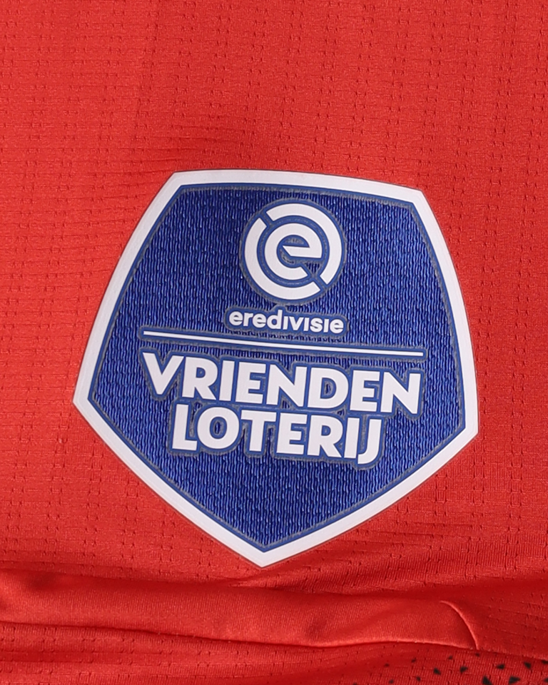 Faiz Mattoir Almere City shirt