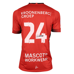 Faiz Mattoir Almere City shirt
