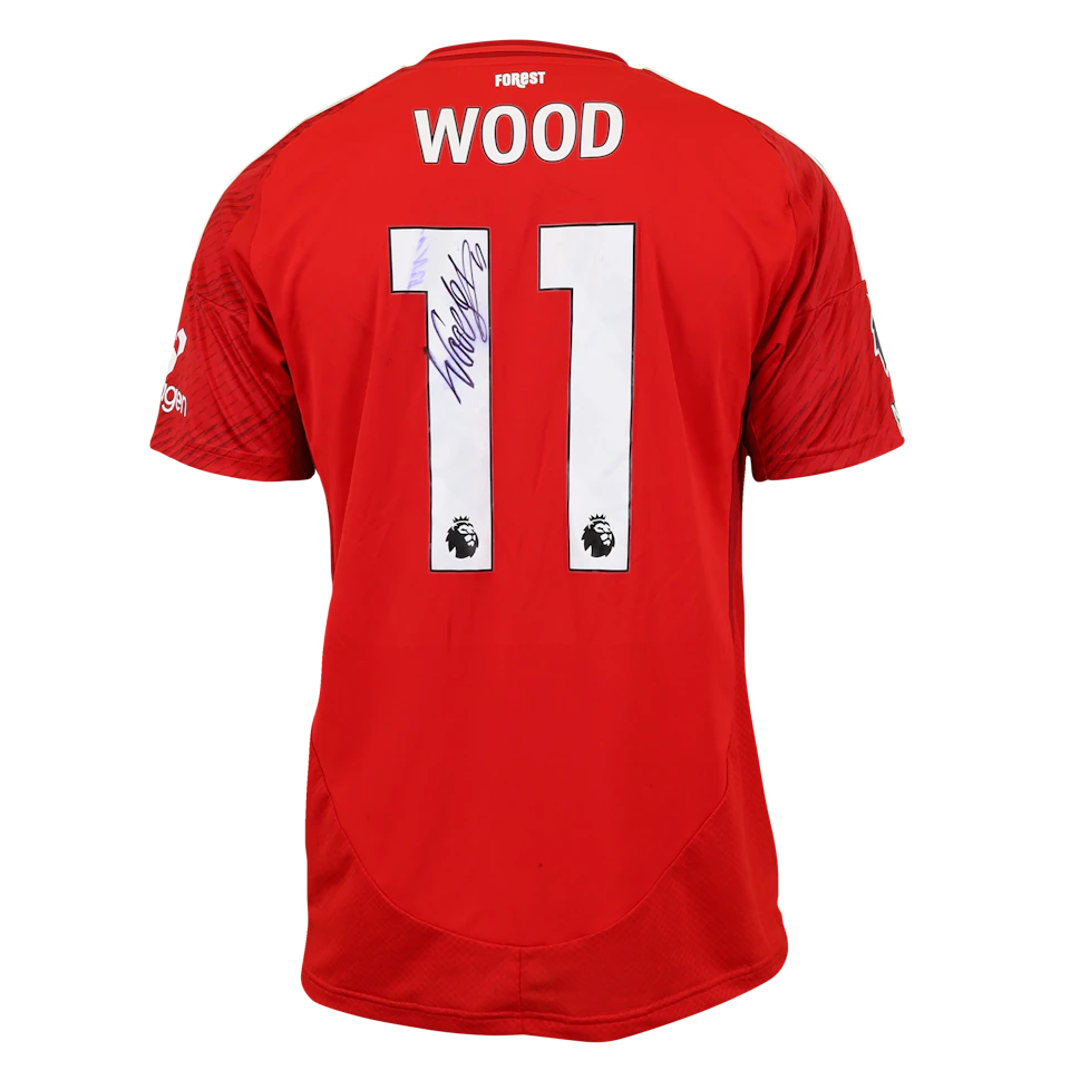 Chris Wood Nottingham Forest jersey