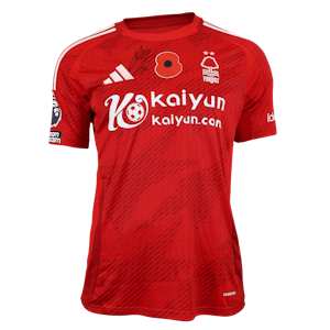Alex Moreno  Nottingham Forest shirt