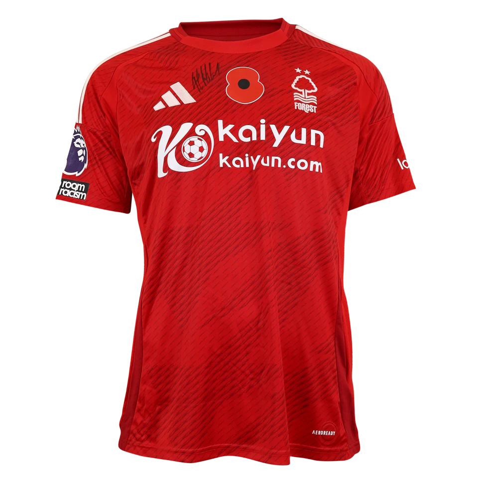 Nikola Milenković Nottingham Forest jersey