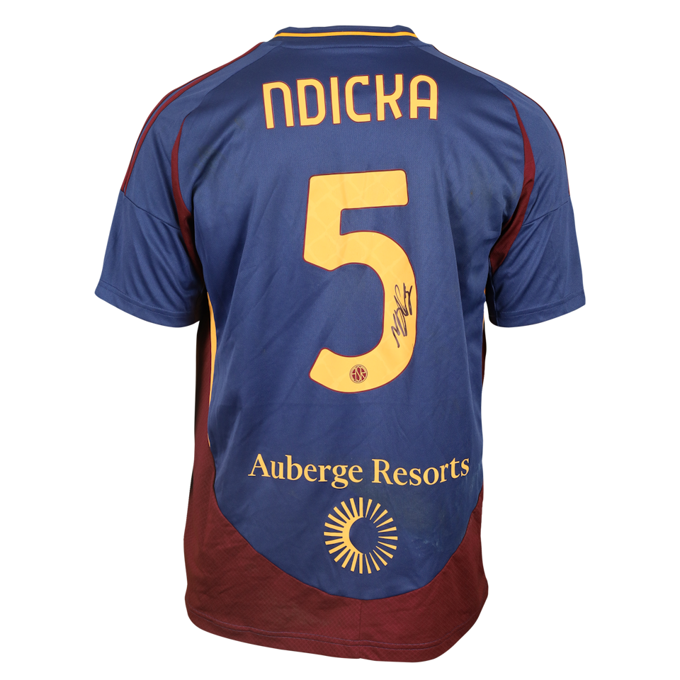 AS Roma 팀의 Obite Evan N'Dicka 셔츠