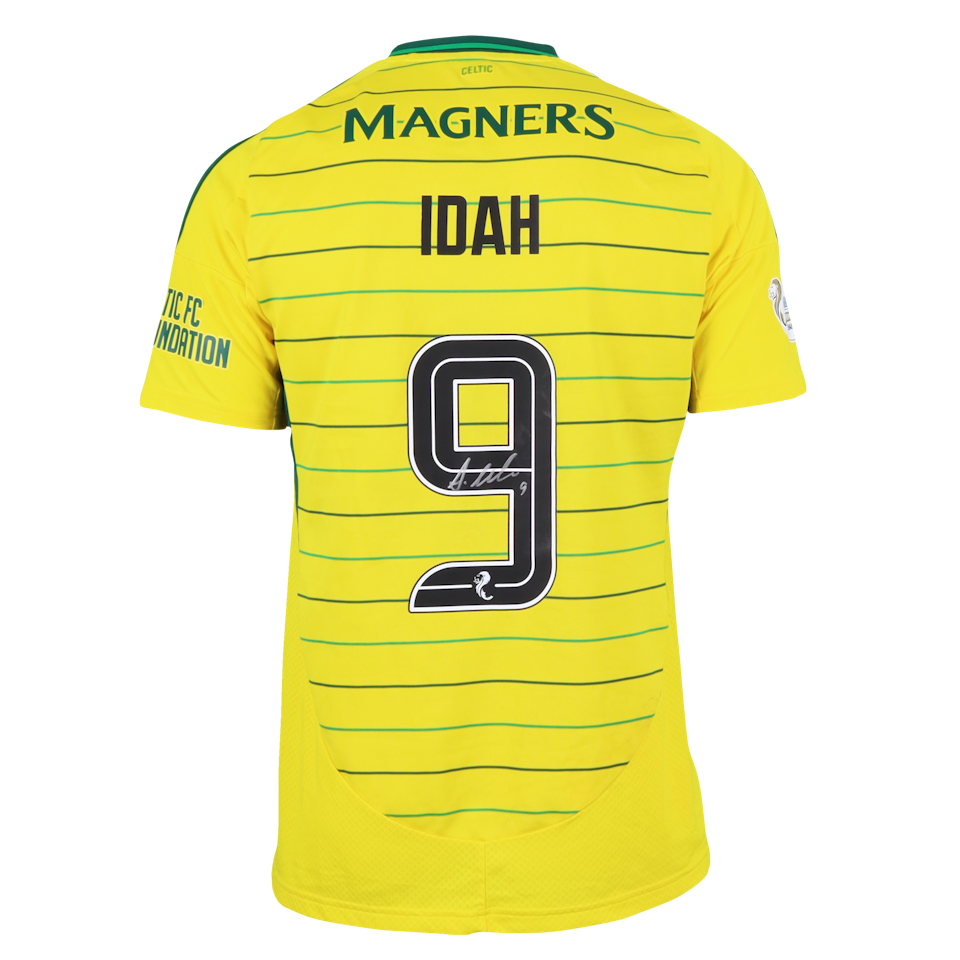 Adam Idah Celtic shirt