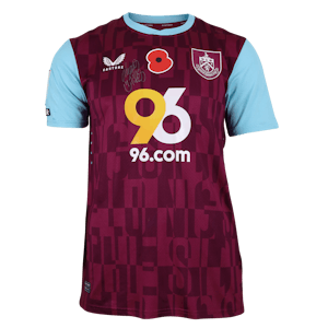 Lucas Pires Silva Burnley camisa.