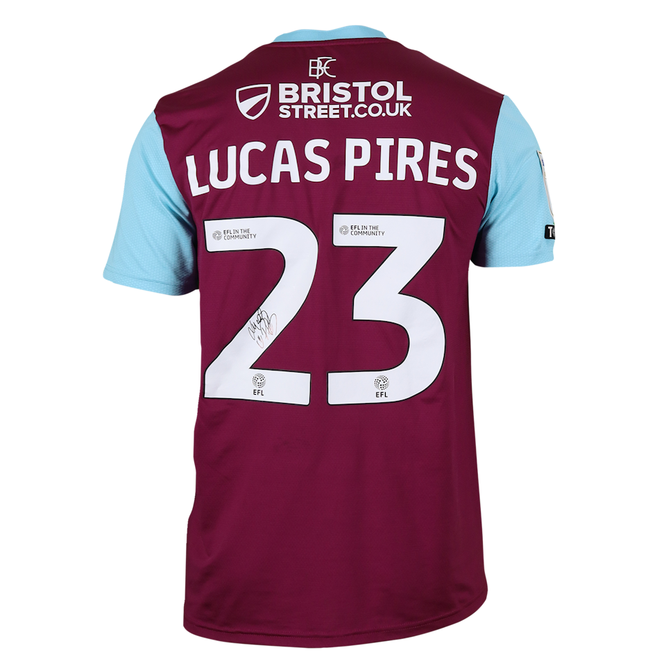 Lucas Pires Silva Burnley camisa.