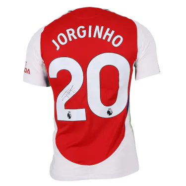 来自Arsenal的Jorginho球衣