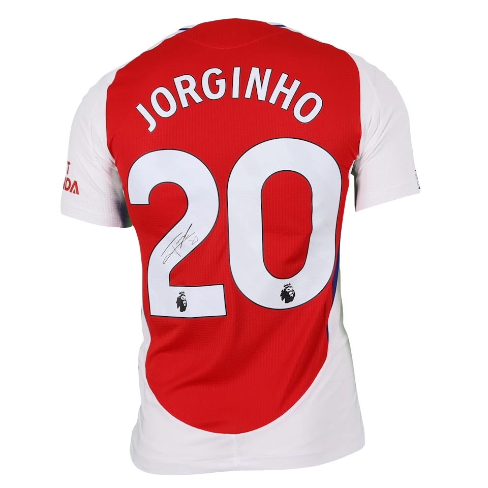 来自Arsenal的Jorginho球衣