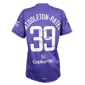 Safia Middleton-Patel Manchester United WFC shirt