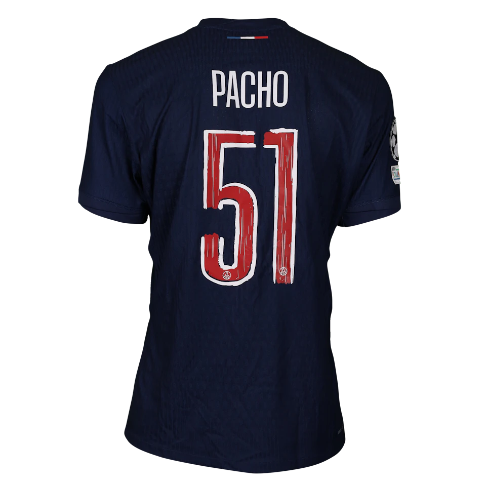 来自Paris Saint-Germain的Willian Pacho球衣