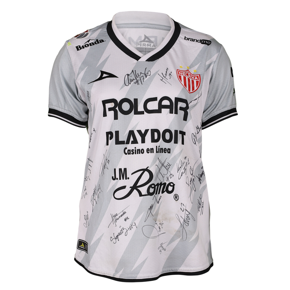 Club Necaxa Femenil Squad Signed Shirt 
