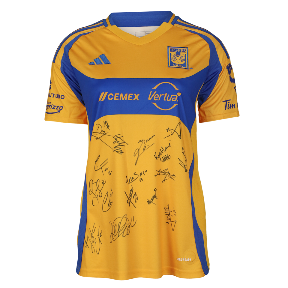Tigres UANL Femenil Squad Signed 
