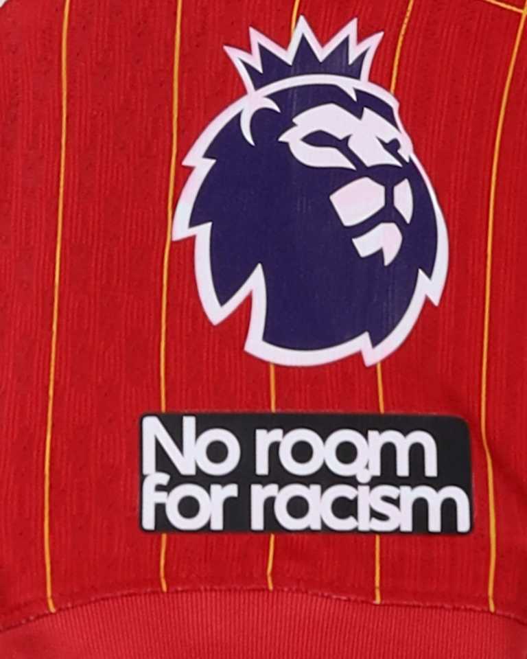 Darwin Núñez Liverpool jersey