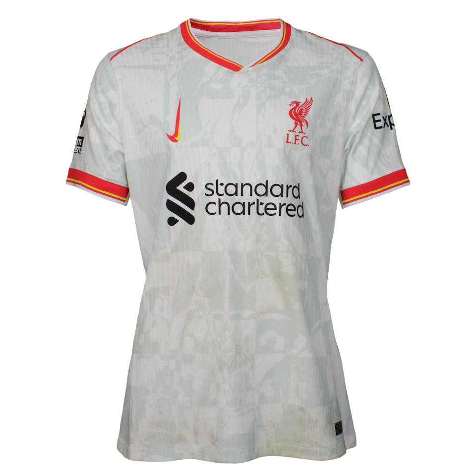Ryan Gravenberch Liverpool forması