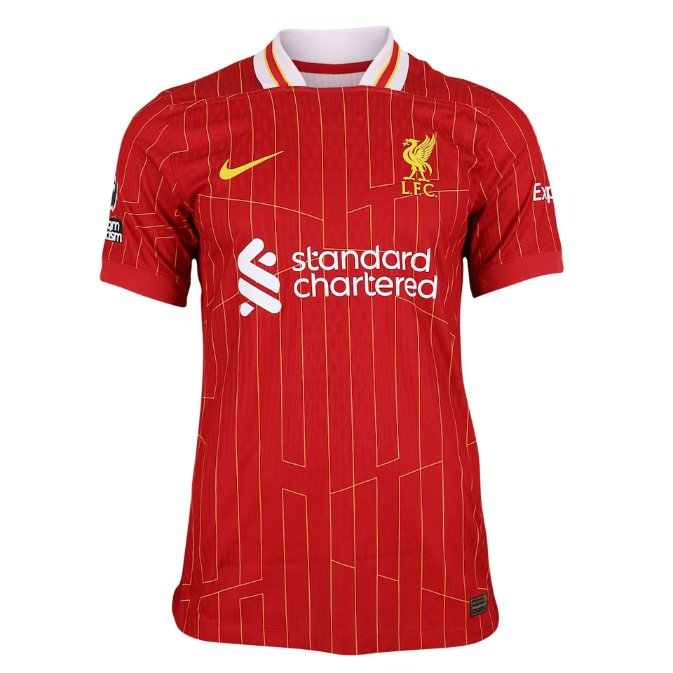Liverpool 팀의 Trent Alexander-Arnold  셔츠