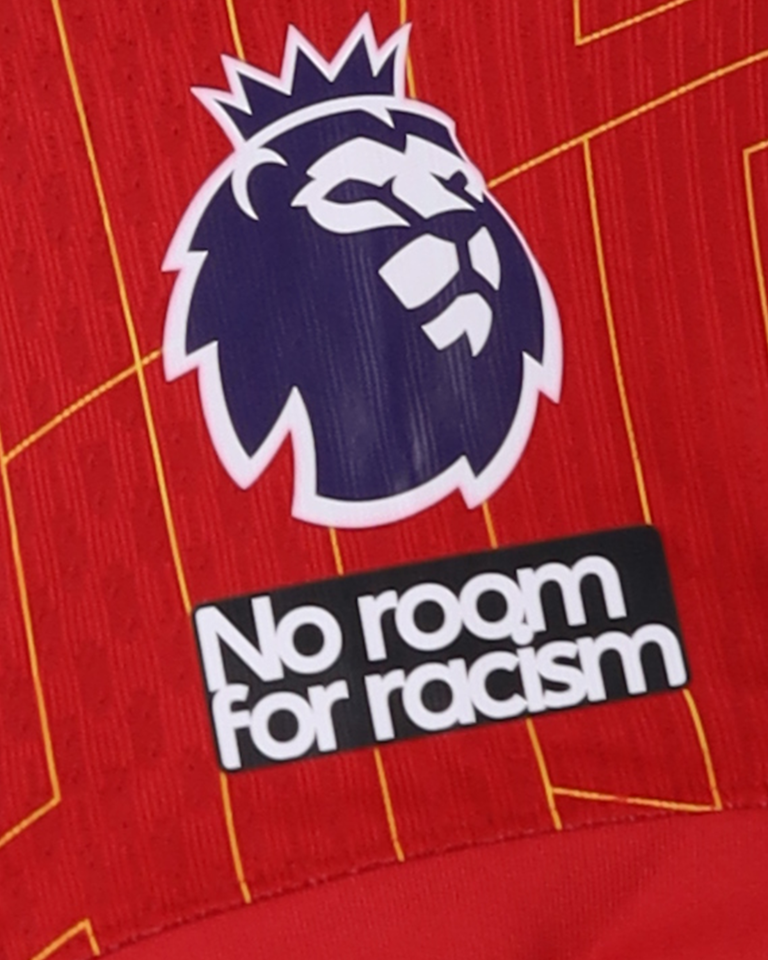 Trent Alexander-Arnold  Liverpool shirt