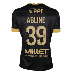 Matthis Abline FC Nantes forması