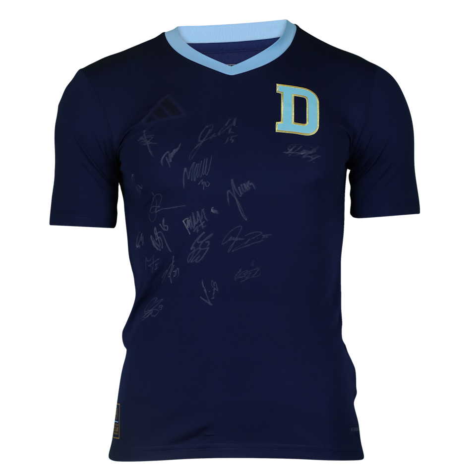 Retro Djurgårdens IF Squad Signed Shirt