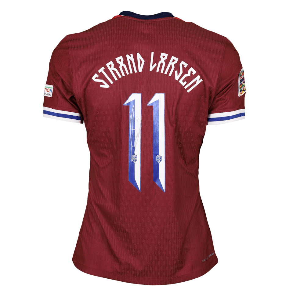 Jørgen Strand Larsen Norway shirt
