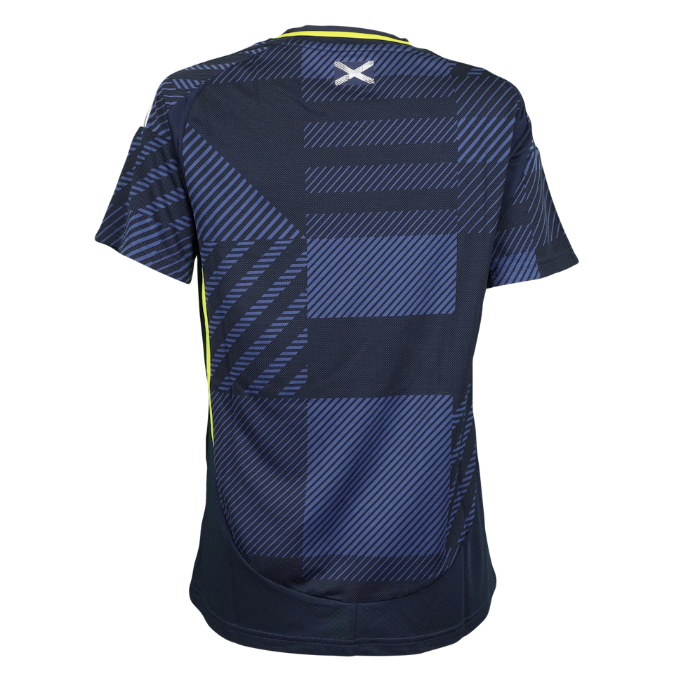 Squad Signed Shirt - 1