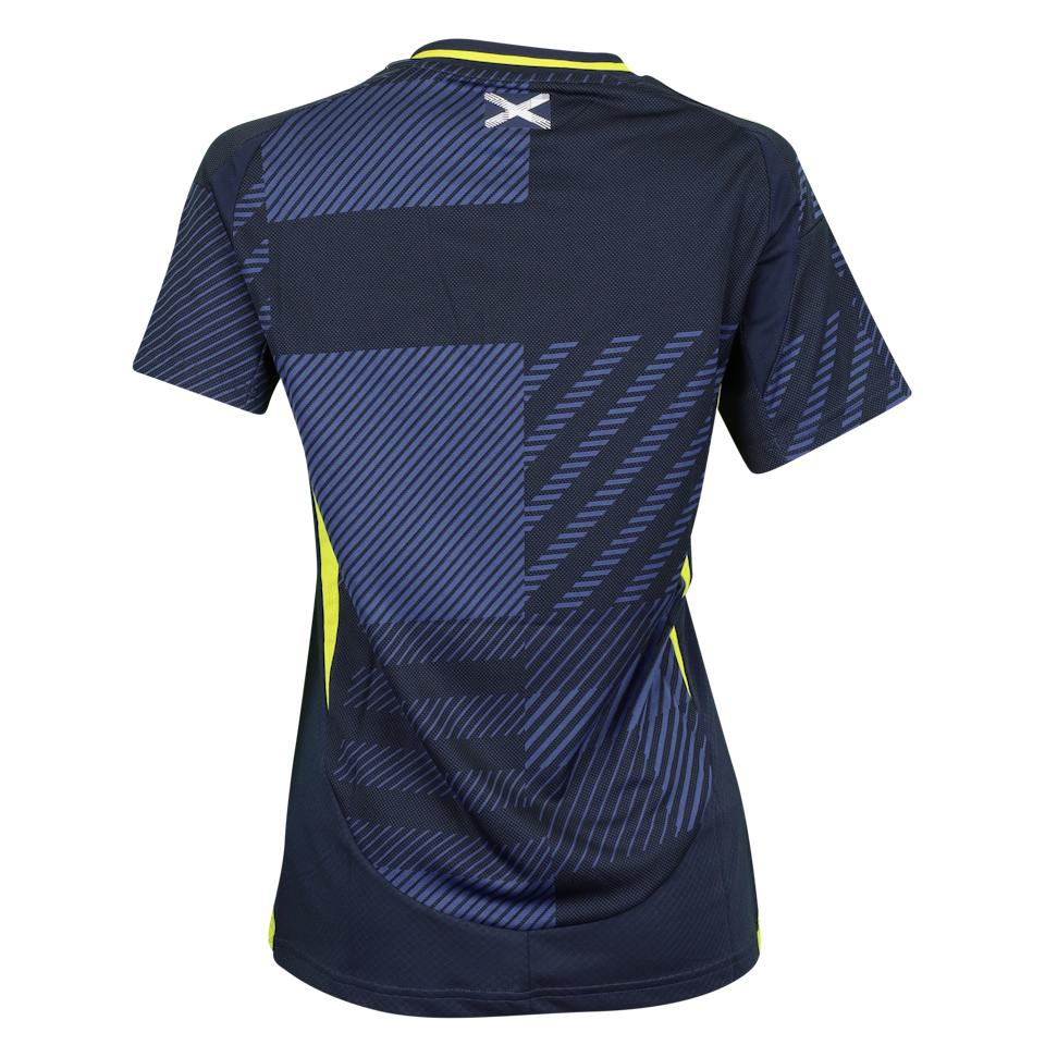 Squad Signed Shirt - 4